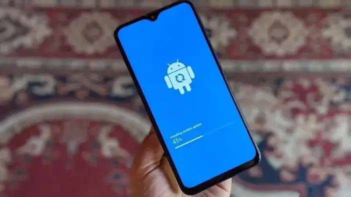 سیستم عامل گوشی خود را آپدیت کنید
