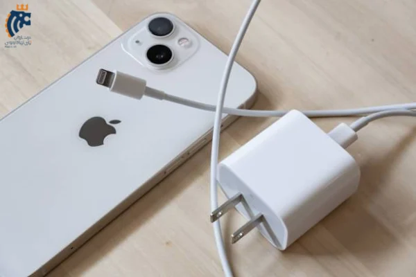 Original-iPhone-charger-02