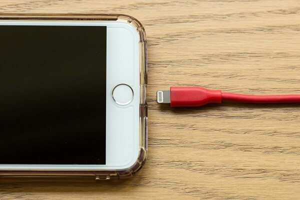 علائم خرابی سوکت شارژ موبایل چیست؟